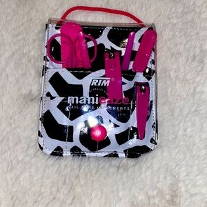 cute little nail care set !